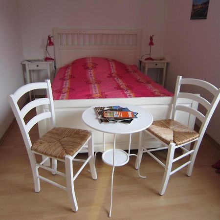 Private Room With Breakfast Hannover Exterior photo